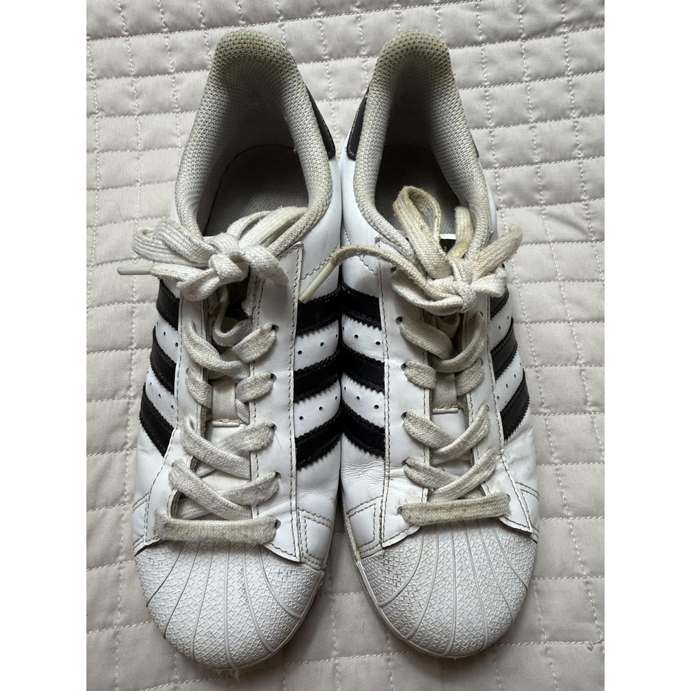 Adidas Superstar Shoes womens Size 5‎ Classic Shell Toe  Sneakers 2016